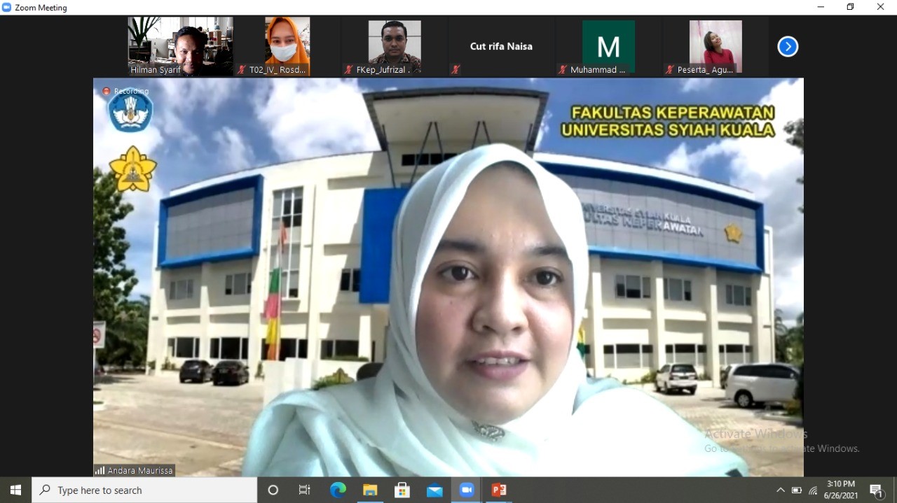 DOSEN FAKULTAS KEPERAWATAN BEKALI MAHASISWA TENTANG KESIAPAN PSIKOLOGIS MENGHADAPI KKN